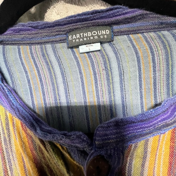 Long sleeve earth bound shirt - Picture 3 of 3